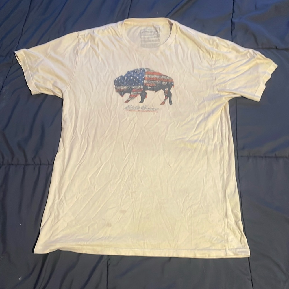 Small- Tan/Cream Men’s Eddie Bauer T-shirt